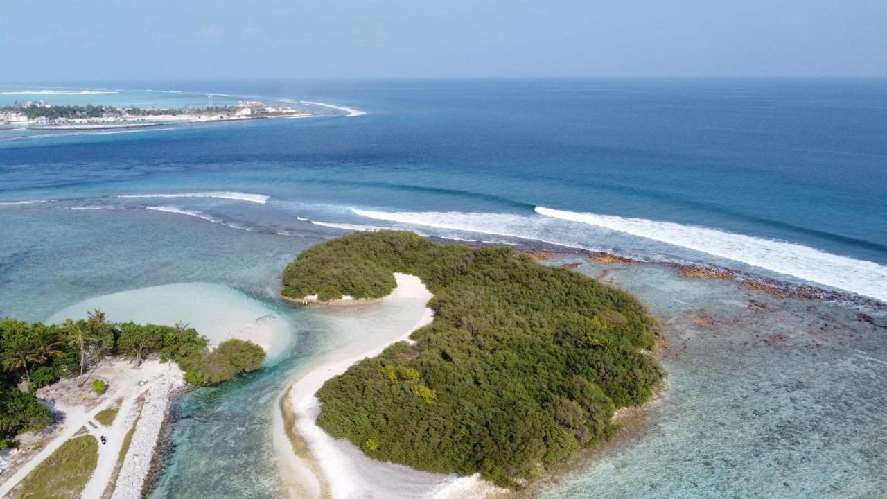 Iru Maldives Thulusdhoo Exterior foto